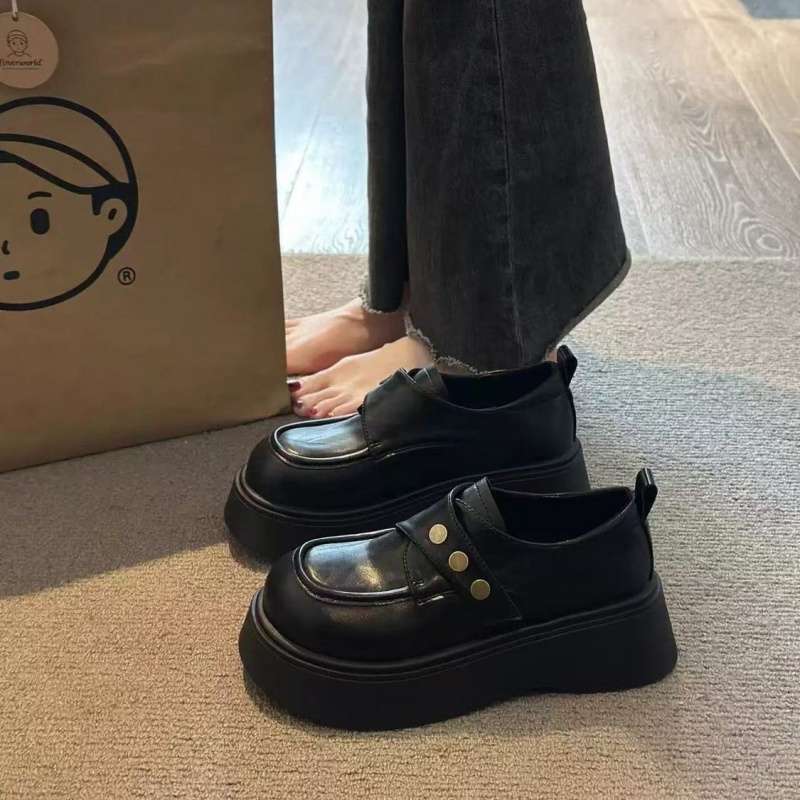 Muffin Platform Velcro Small Leather Shoes Women's 2025 Spring New Small Commuter Shoes British Style Loafers
