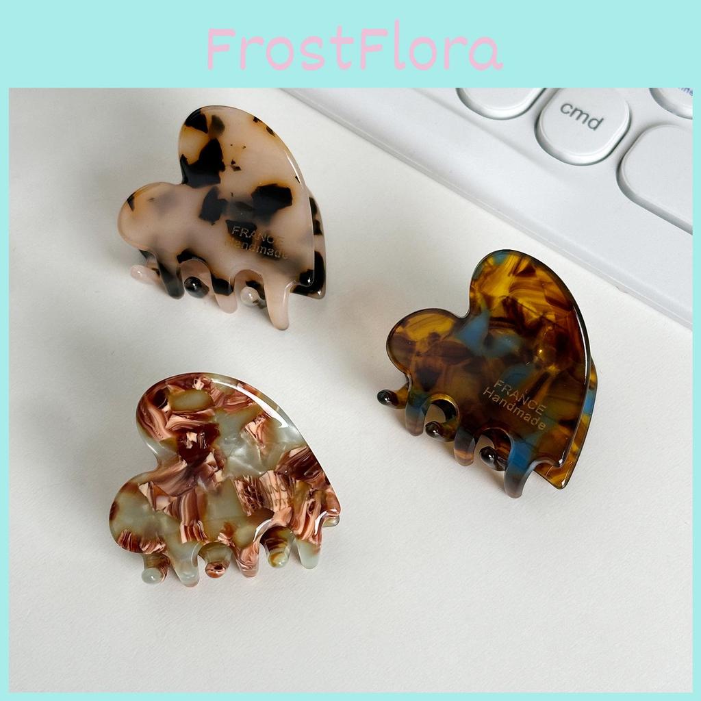Süßer und schicker koreanischer kleiner Herz-Krallenclip Elegantes Design mit trendigen Farben