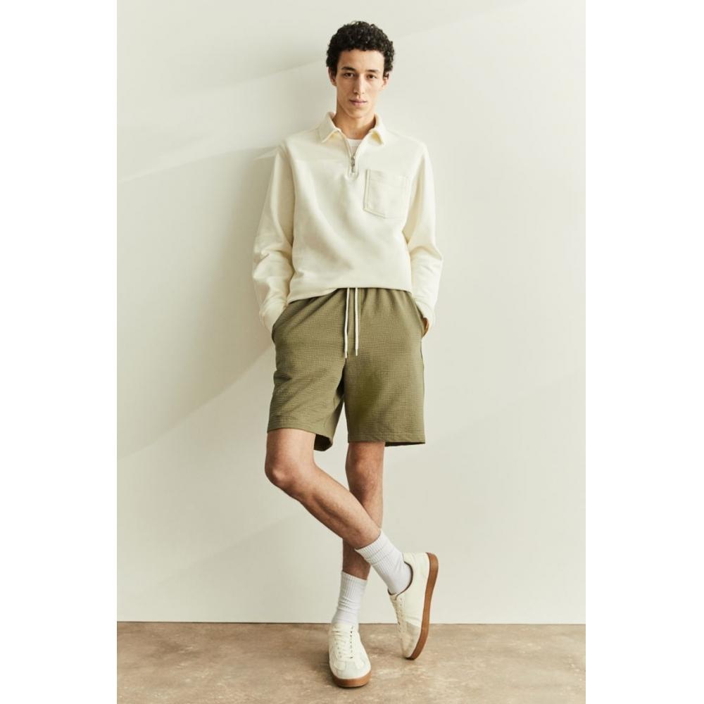 

Рубашка HM Regular fit с вафельной текстурой, цвет хаки, зеленый
