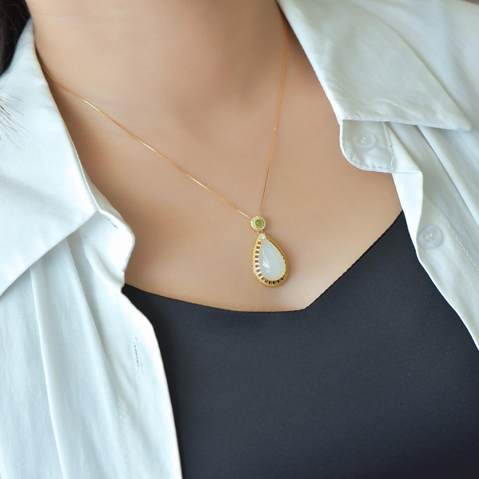 Hotan Jade S925 Silver Inlaid White Jade Water Drop Pendant Necklace