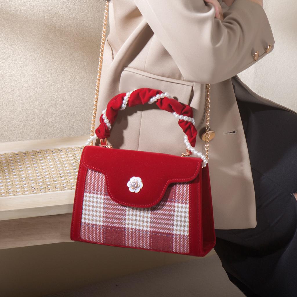 Plaid Red Wedding Bag 2024 New Model Niche High-end Bridal Bag for Women Stylish Crossbody Handbag
