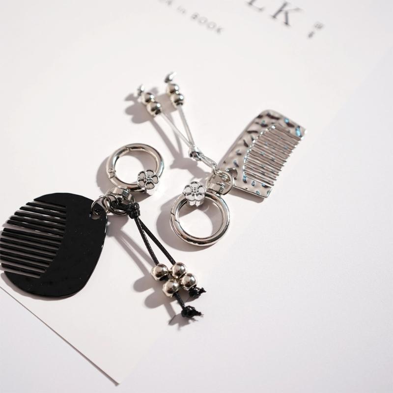 Innovativer Frizz-Proof Kamm Schlüsselanhänger Ergonomisches Design für einfaches Haarstyling unterwegs und stilvolles Accessoire