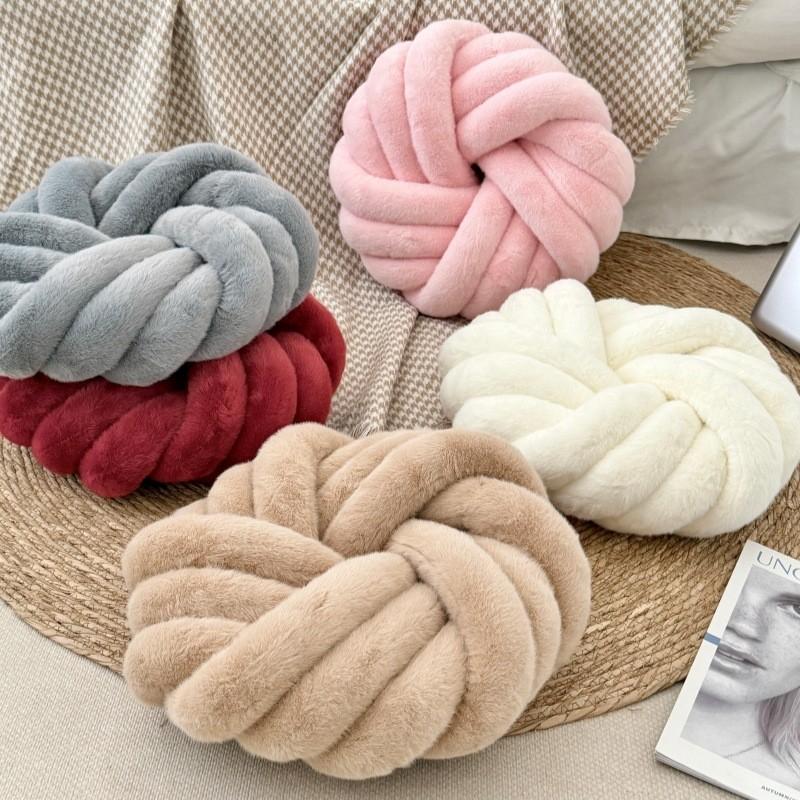 Modern Minimalist Round Throw Pillow With Handwoven Fabric For Sofa Decor