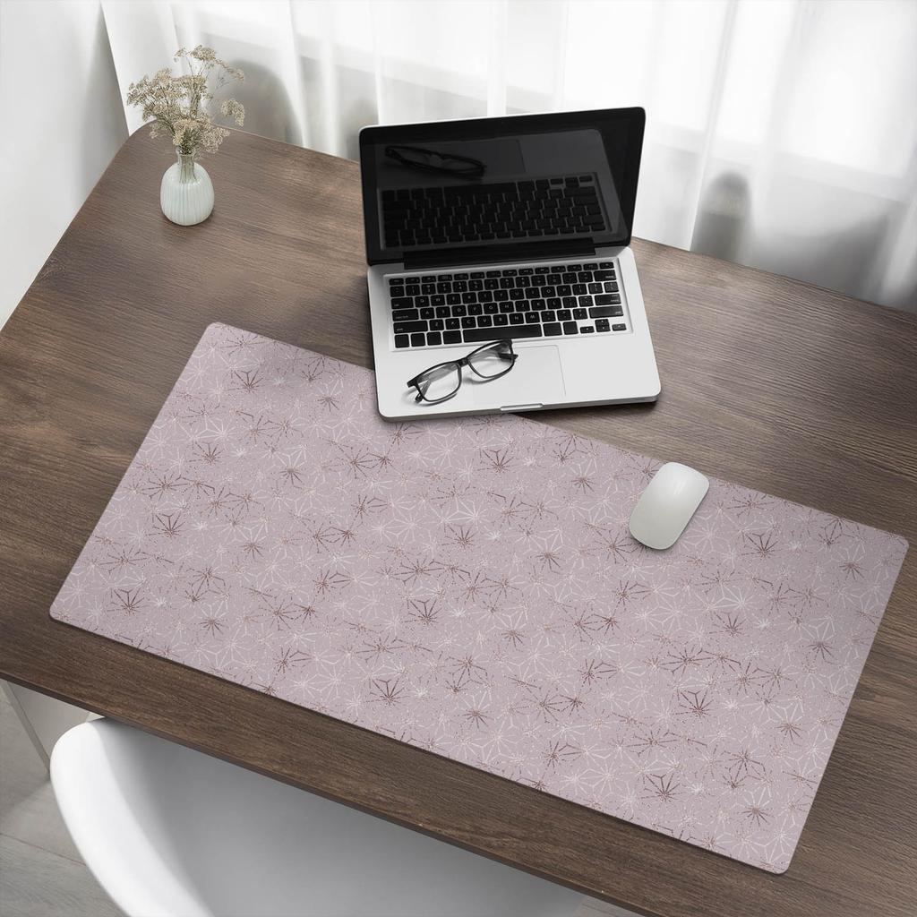 Decorative Desk Mat with Geometric Floral Pattern 100x50 Cm