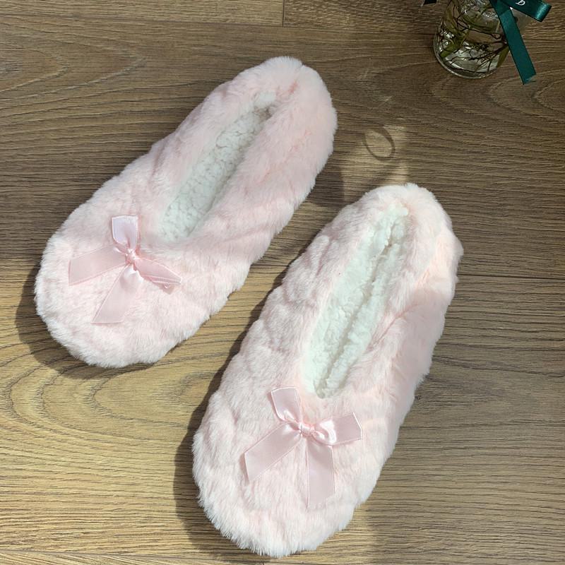 Samtige Rutschfeste Indoor-Bodensocken für Erwachsene - Warme und Gemütliche Teppichsocken