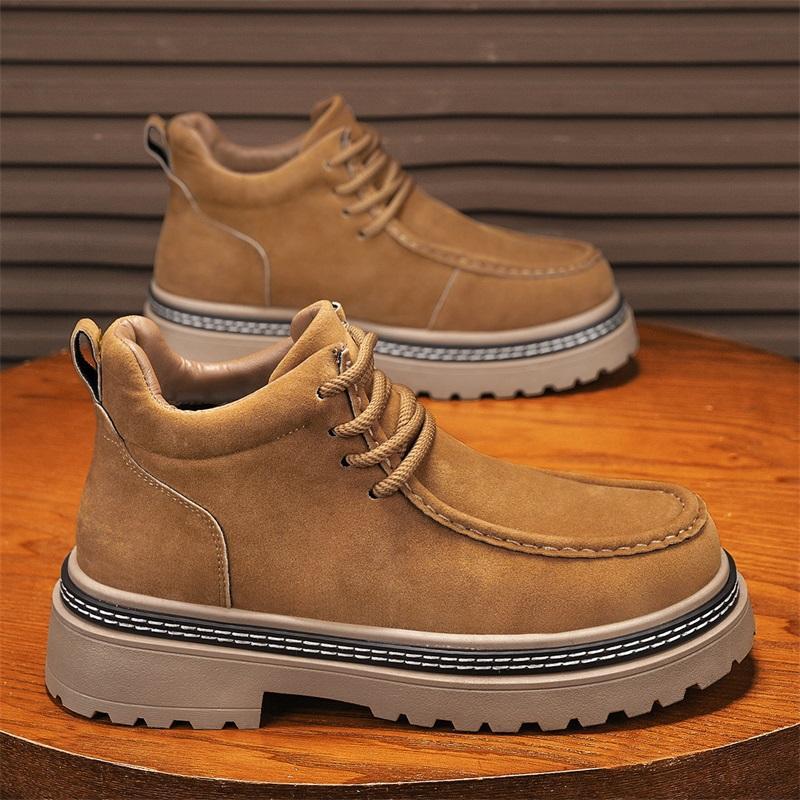 22 Autumn and Winter High-top Anti-velvet Leather Panel Shoes Platform Martin Boots Retro Foot Locomotive Boots