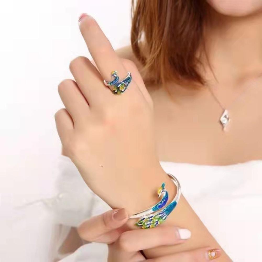Hollow Peacock Opening Bracelet Hand Jewelry Ethnic Style Bracelet  Jewelry Gifts
