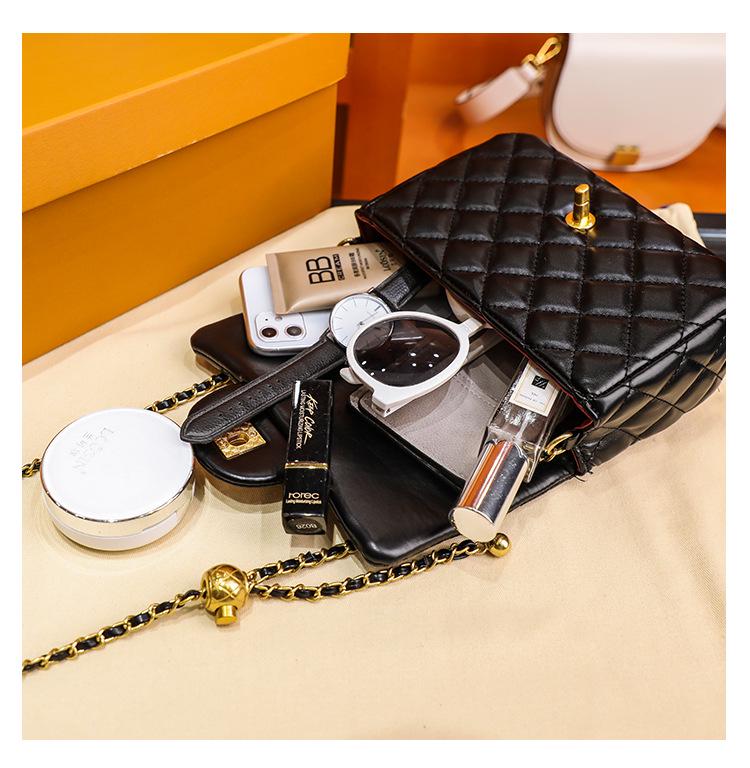 2024 Designer Trend Shoulder Bag: Fragrant Style Diamond Lattice, Gold Bead Chain, Square, Genuine Leather Women's Handbag.