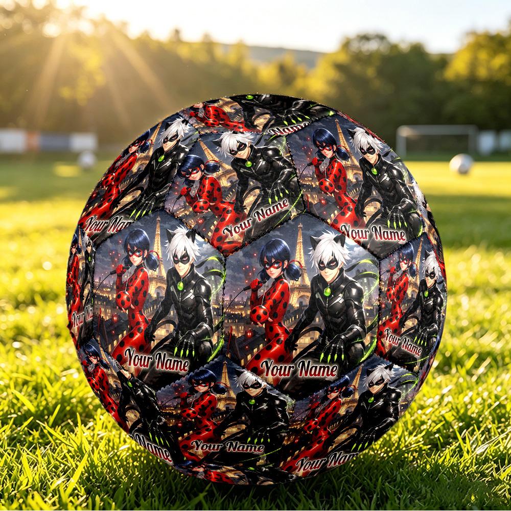 Individueller Name Text Größe 5 Fußball, Miraculous Ladybug Standard Trainingsfußball