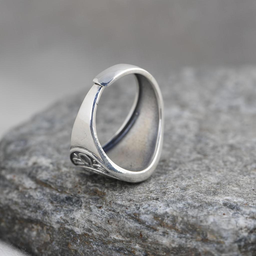 Anel Caveira Indiana Retrô: Joias de Prata para Homens e Mulheres - Estilo Europeu e Americano