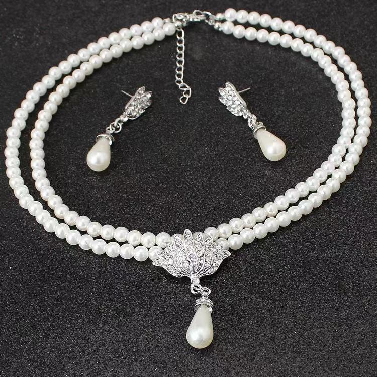 European and American Bridal Pearl Crystal Diamond Necklace & Earrings Set - Elegant Korean Style
