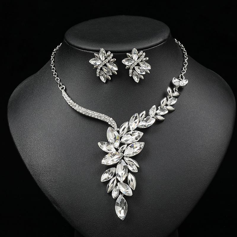 Source Bridal Necklace Set Alloy Diamond Crystal Glass Colored Jewelry Set