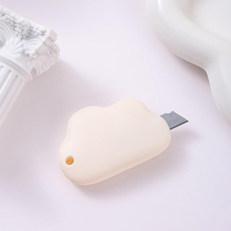 

1 шт. Kawaii Mini Flower Pocket Cloud Art Utility Knife Box Knife Paper Craft Wraping Blade Canvas