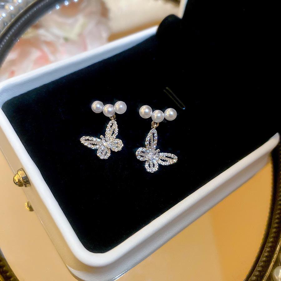 Silver Needle Zircon Pearl Tassel Earrings - Elegant Retro Design for Women