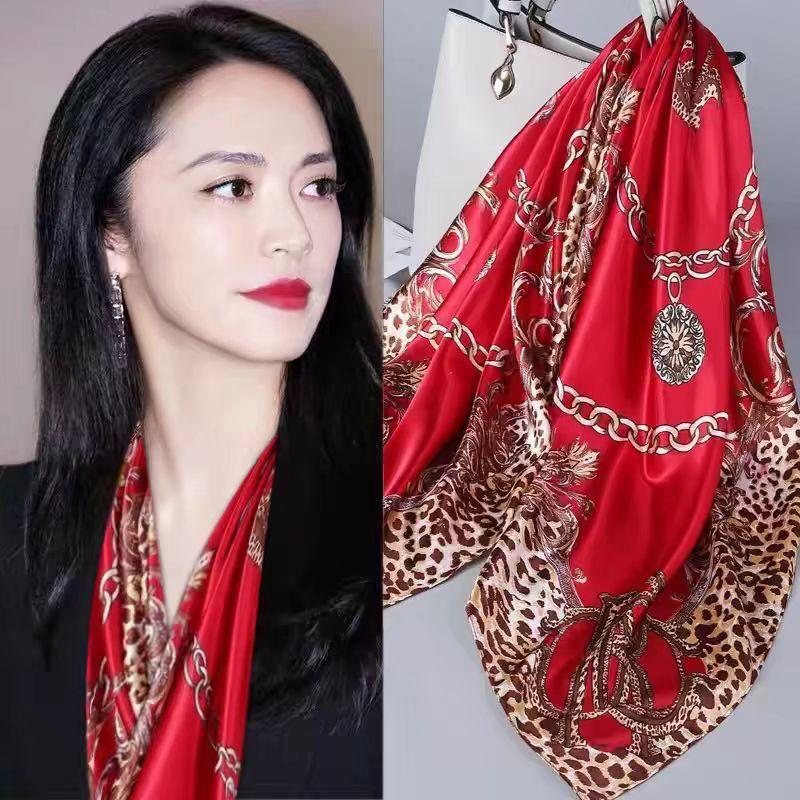 Small silk scarf women's large square scarf yarn scarf spring, autumn and winter matching shirt middle-aged mother square 91 × 91 thin scarf