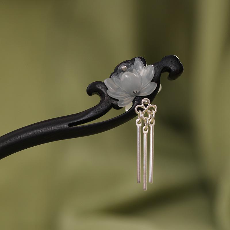 "Auspicious Lotus Cloud Sandalwood Hairpin: Ancient Chinese Style Hanfu Headdress for Women"