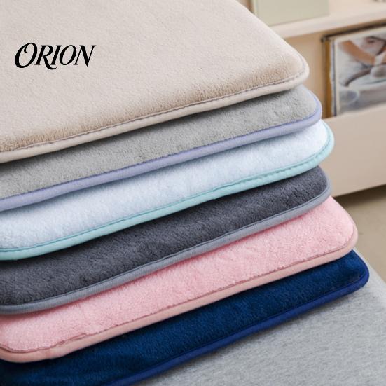 Anti-slip Thickened Buttock Relief Pad Plush Chair Cushion with Ties, Soft Cozy Non-slip Seat Cushion, 15.75" for Hard Seats x Warm Office Dining