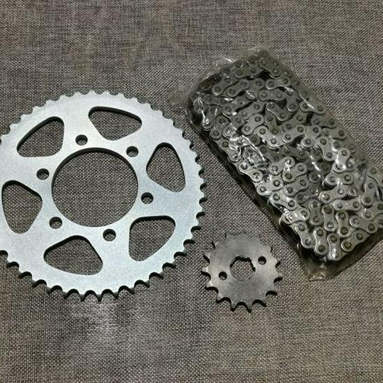 

Compatible with Kawasaki 175: SK175 Chaoying SDH125-38A Front & Rear Sprockets Chain Set
