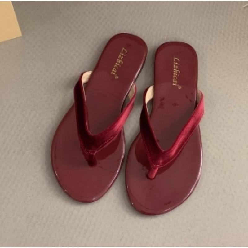 Fashion New Style Fashionable with Candy Color Women's Slips Flip Flops Women's Beach Anti Slip Slips Sandals Beach Slippers Plus Size