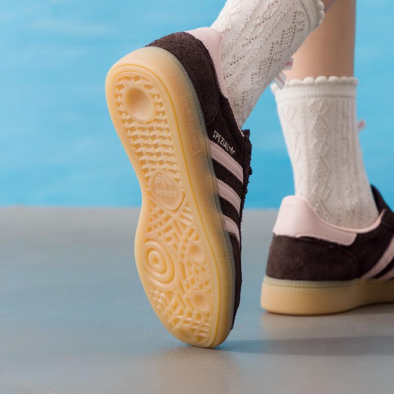Adidas Women's Spezial Low-Top Skate Shoes