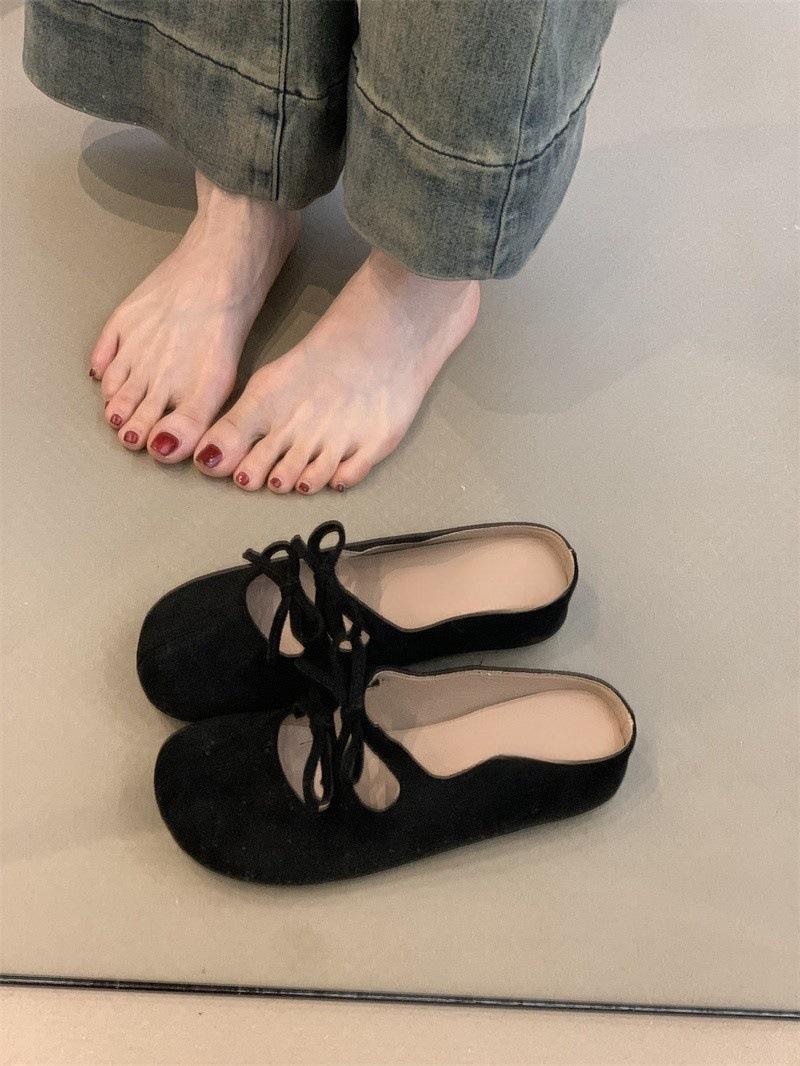 

Gentle fairy bag head half slippers 2025 spring French sweet suede bow round head thick bottom outer wear sandals 35