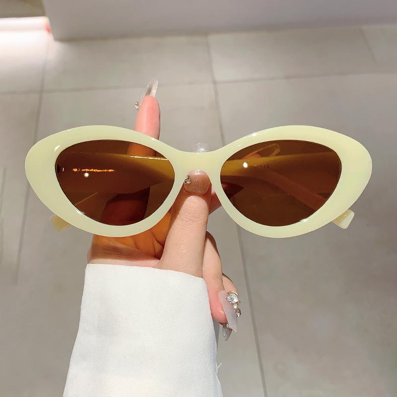 Luxury Designer Vintage Cat Eye Sunglasses Women Men Trendy Punk Jelly Sexy Eyeglasses Sun Glasses