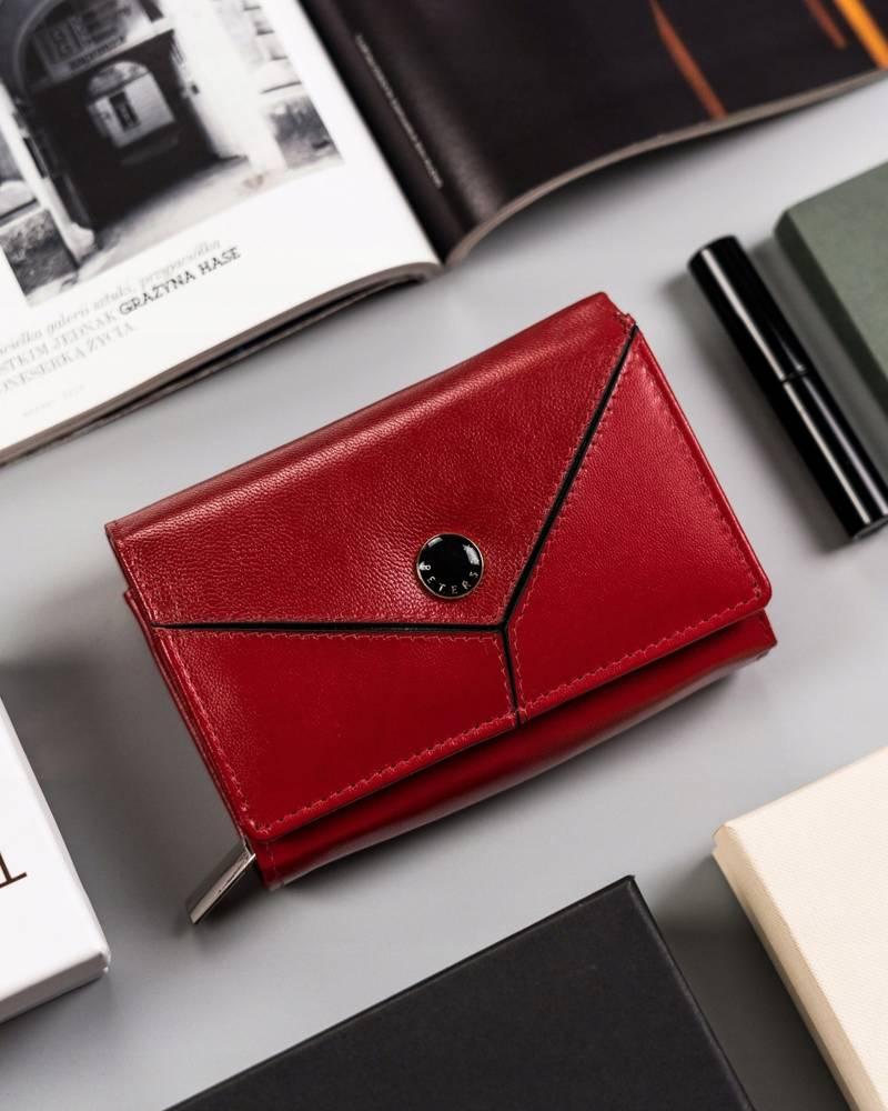 Medium women's wallet made of genuine leather - Peterson