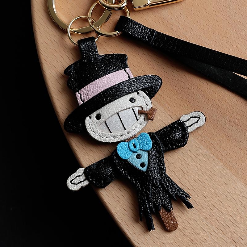 Scarecrow Cute Cartoon Character Keychain Handmade Bag Charm High Quality Leather Bags Pendant Exquisite Gift Car Ornament