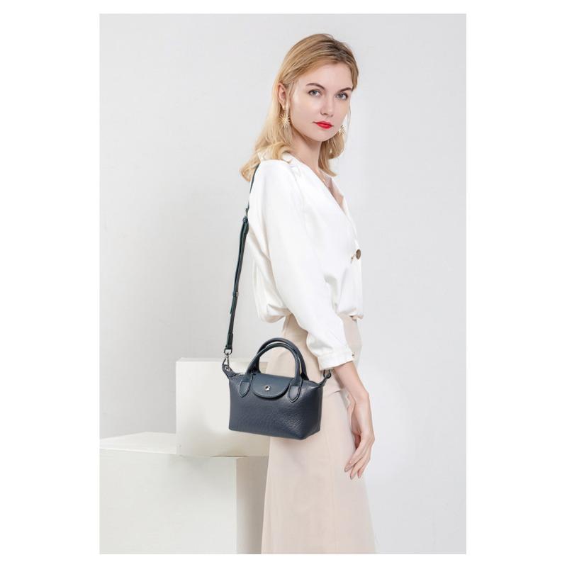 New Niche Design Crossbody Bag Fashionable and Versatile Handbag Bag Women Contrasting Casual One Shoulder Dumpling Bag