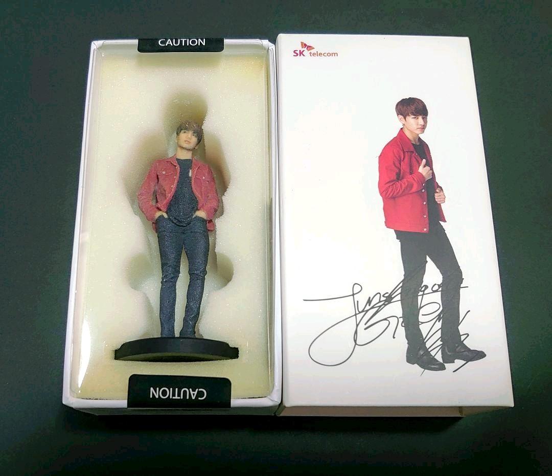 

[Б/У] BTS Bangtan Boys SK Telecom JUNGKOOK Фигурка