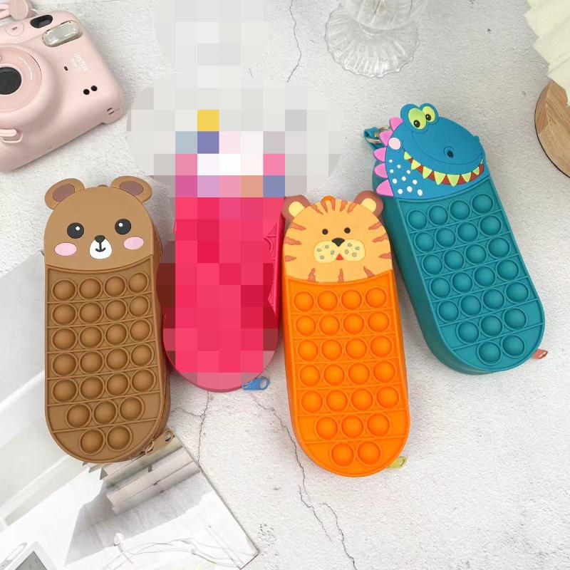 1PC Cute Cartoon Creative Stationery Box School Stationery Storage Bag Puzzle Game Decompression Pen Bag Suitable for Children