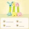 Pet Toy Pineapple Pattern Cartoon Giraffe Shape Bite-Resistant Plush Squeaky Dog Toy with Built-in Sound Long Neck Design Chew Toy