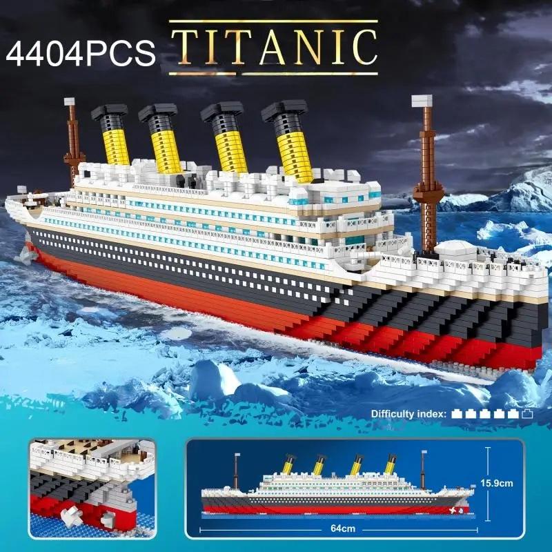 

4404PCS Titanic Building Blocks Cruise Ship Mini Assemble Bricks Model Toys Kits Desktop Decoration Christmas Gifts for Children No Box