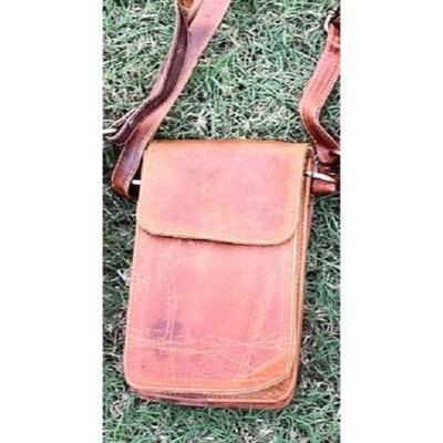 Handgemachte schlanke Handytasche aus Büffelleder, Reisetasche, Leder-Sling-Tasche, Umhängetasche, Seitentasche, Handytasche