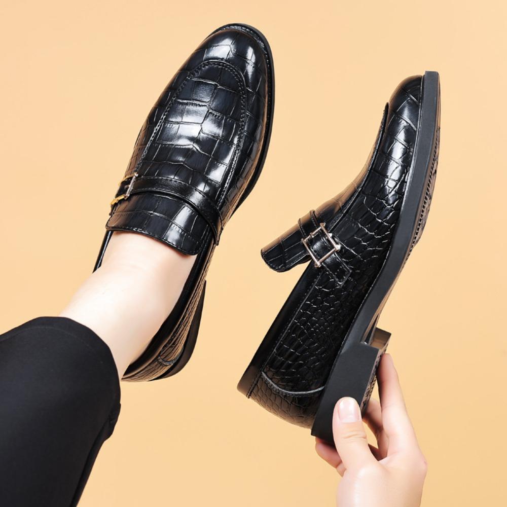 Men's Business Casual Shoes Crocodile Pattern British Korean Style Pointed Toe Large Size Leather Shoes