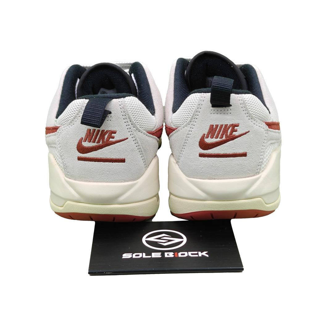 Jordan Scarpe da Basket CMFT Era Uomo Ecru - HJ6777-101