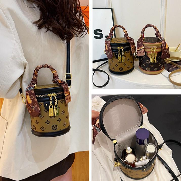 Geantă de mână crossbody cilindrică cu flori retro de toamnă pentru femei: Geantă tip găleată versatilă