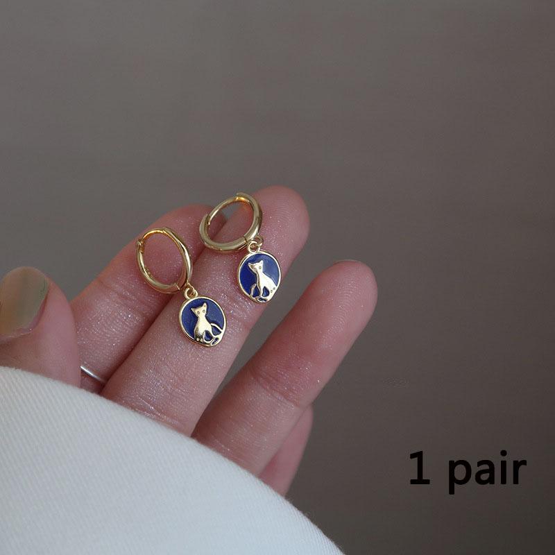 

Женские серьги Серьги с милым котом Пряжка Женские французские ретро-синие геометрические круглые серьги-карточки Нишевый дизайн Чувство темперамента Пригородные серьги 1 pair