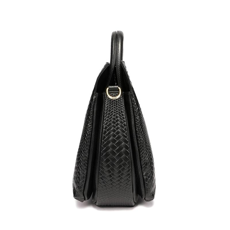 Fashionable and Luxurious Woven Pattern Casual Versatile Black Woven Pattern Daily Commuting Cowhide Women's Handbag