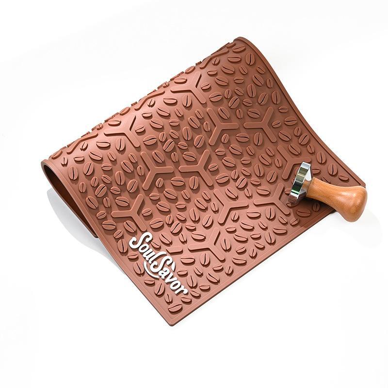 Coffee Bean Pattern Soft PVC Coffee Bar Mat Non Slip Quick Draining Waterproof Pad for Home Kitchen Countertop Decor