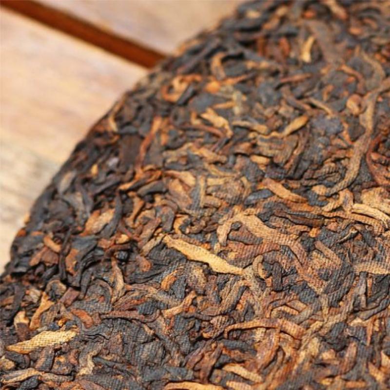 357g Yunnan Pu'er Ripe Tea Menghai Palace Puerh Cooked Tea Cake Aged Pu-erh Tea