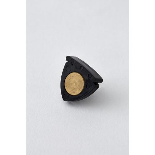

The Alpine Mute Co. Menuhin Professional Mute for Violin and Viola, Shielded, Black