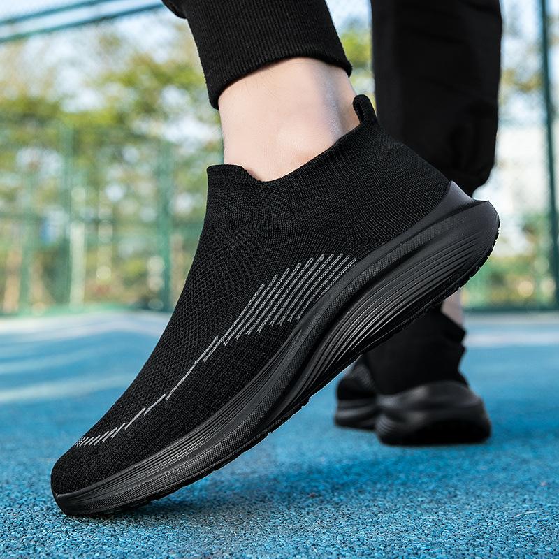 Large size women's shoes new mesh breathable soft sole not tired feet running men's shoes couple adult lightweight sports shoes