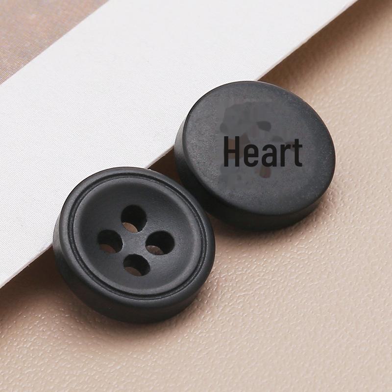 

Высококачественные универсальные черно-белые шифоновые резиновые пуговицы для рубашек с четырьмя отверстиями чёрный