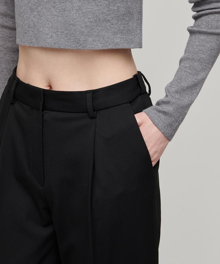 MUSINSA STANDARD WOMAN Women'S Heavyweight Fleece-Lined Loose Tapered Hidden Elastic Waist Slacks [Black]