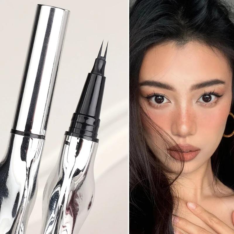 Matita per Sopracciglia a 2 Punti Lunga Tenuta Facile da Impugnare Tatuaggio Sopracciglia Impermeabile Sottile Liquida Penna per Sopracciglia e Angolo Interno Occhi Trucco Coreano Nuovo