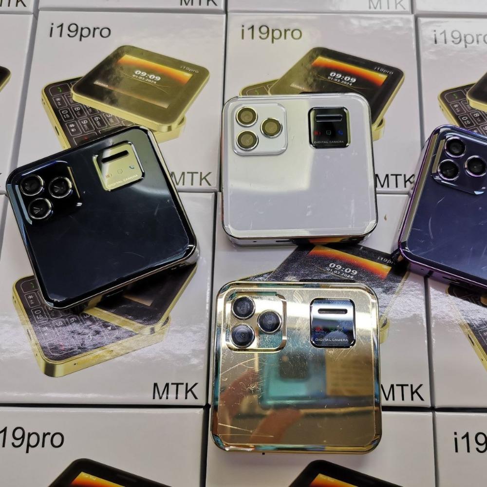 Foreign Trade I19pro Rotating Mobile Phone I15pro I17pro F15mini Mobile Phone