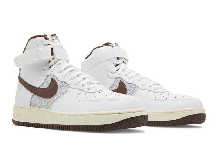 Men's Sneakers Nike Air Force 1 High '07 Vintage White Light Chocolate