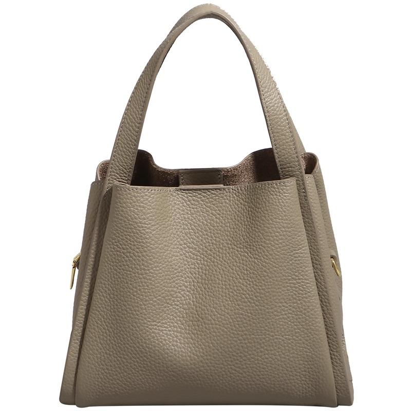 Fashion New Exquisite Commuter Simple Women's Shoulder Messenger Bag 2025 New High-end Large-capacity Bucket Bag