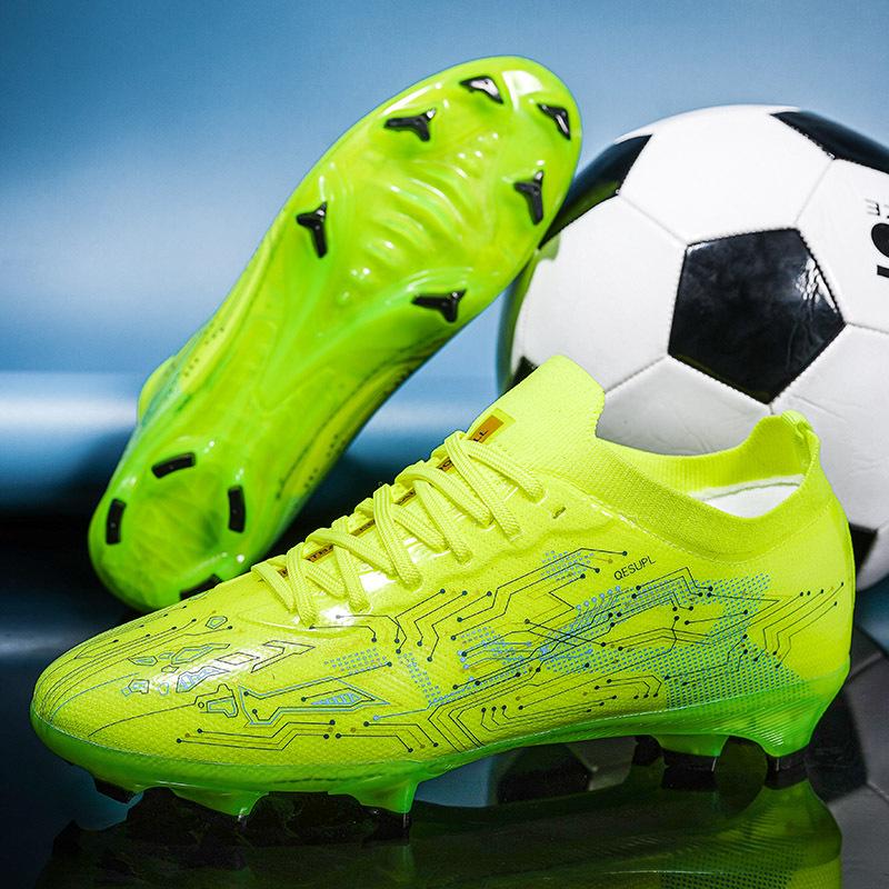 

Seamless foreign trade football shoes new long nails broken nails youth game training shoes large size football shoes 35